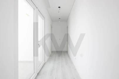Moradia T5 para Venda em Fernao Ferro