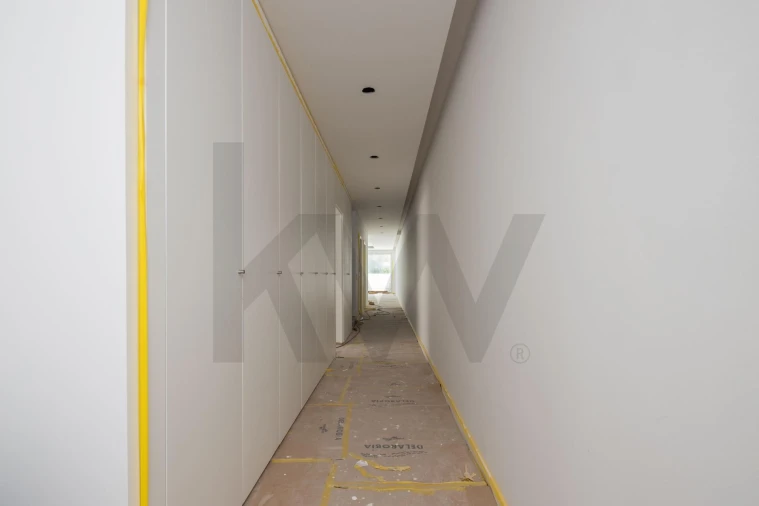 Moradia T5 para Venda em Fernao Ferro Foto 2