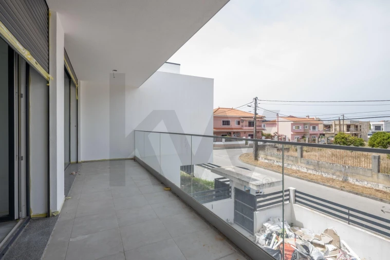 Moradia T5 para Venda em Fernao Ferro Foto 53