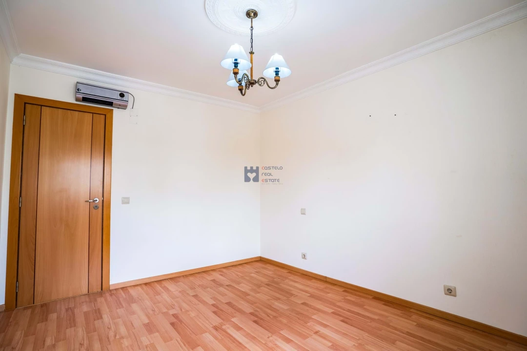 Apartamento T2 para Venda em Fatima Foto 13