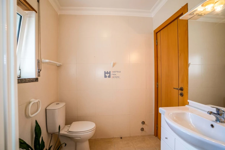 Apartamento T2 para Venda em Fatima Foto 17