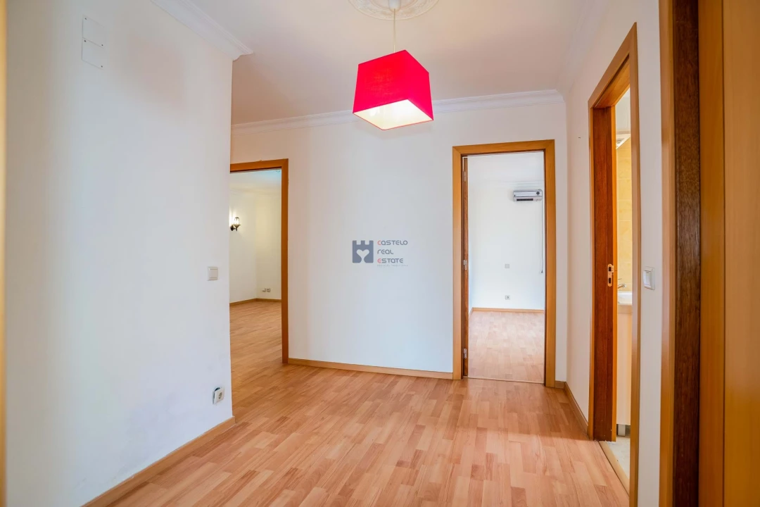 Apartamento T2 para Venda em Fatima Foto 22