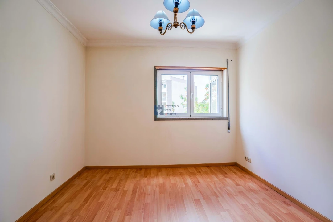 Apartamento T2 para Venda em Fatima Foto 11