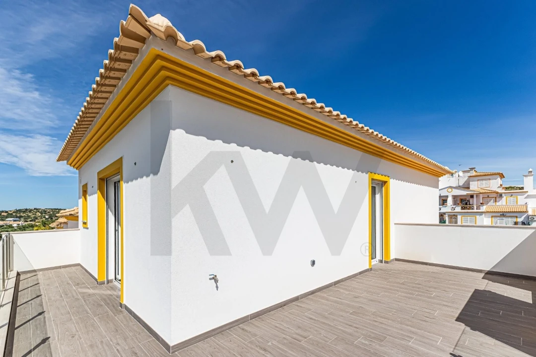Moradia T3 para Venda em Albufeira e Olhos de Água Foto 19