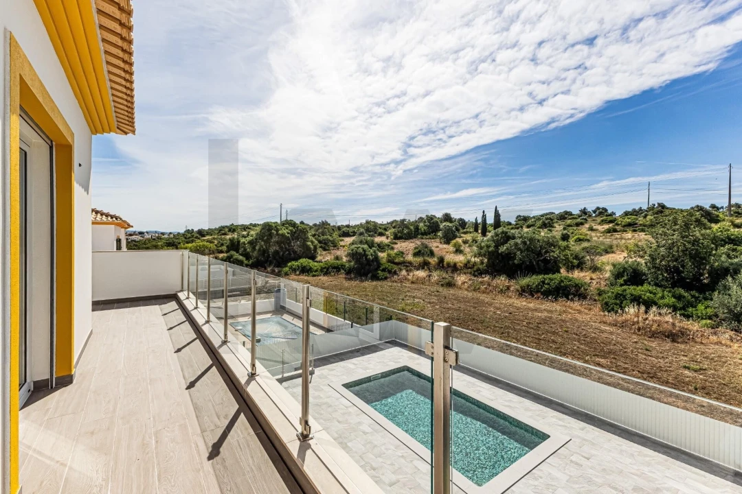 Moradia T3 para Venda em Albufeira e Olhos de Água Foto 18