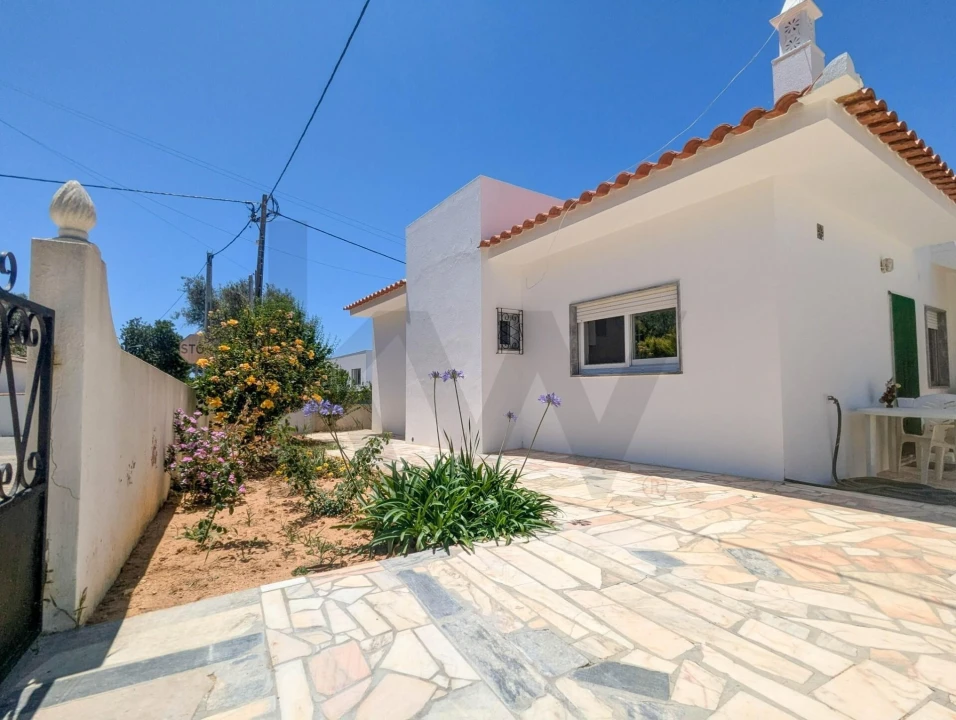 Moradia T3 para Venda em Alvor Foto 27
