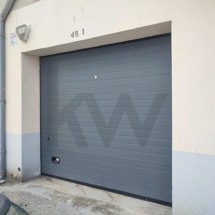 Garagem para Venda em Barreiro e Lavradio Foto 3