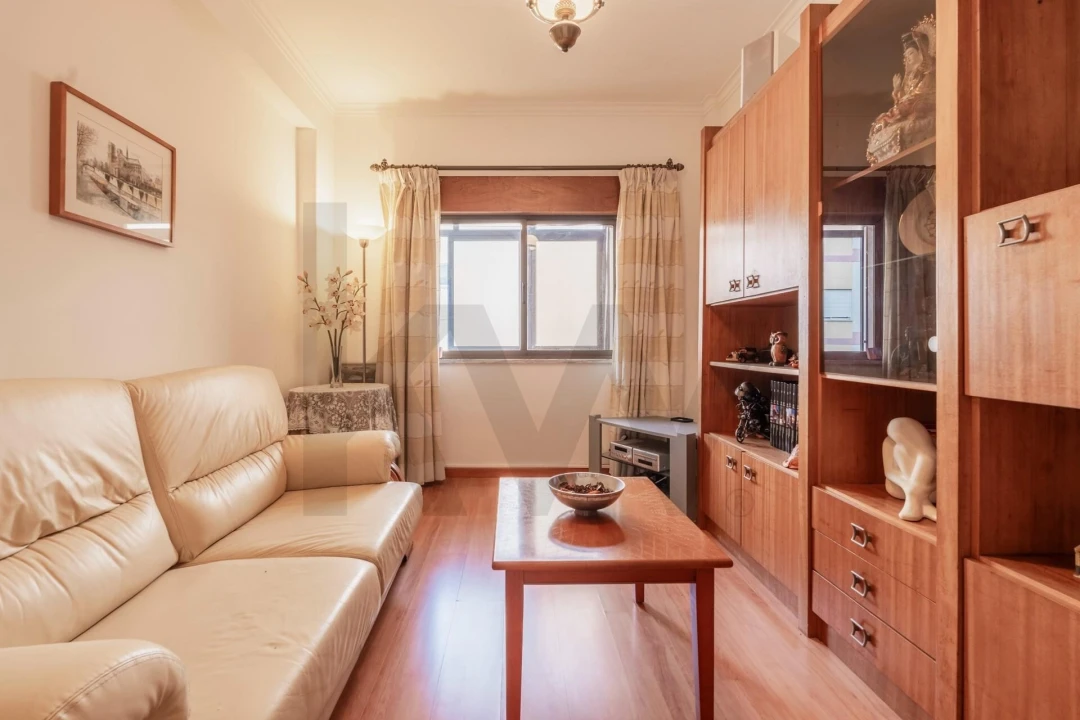 Apartamento T2 para Venda em Barreiro e Lavradio Foto 13