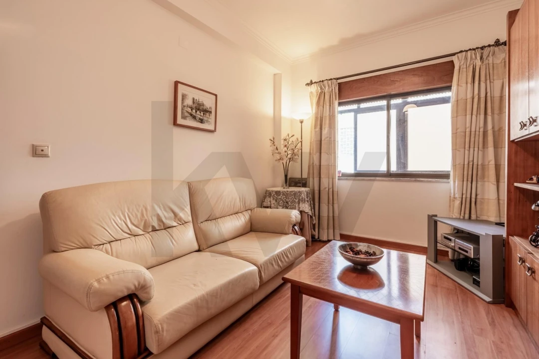 Apartamento T2 para Venda em Barreiro e Lavradio Foto 14