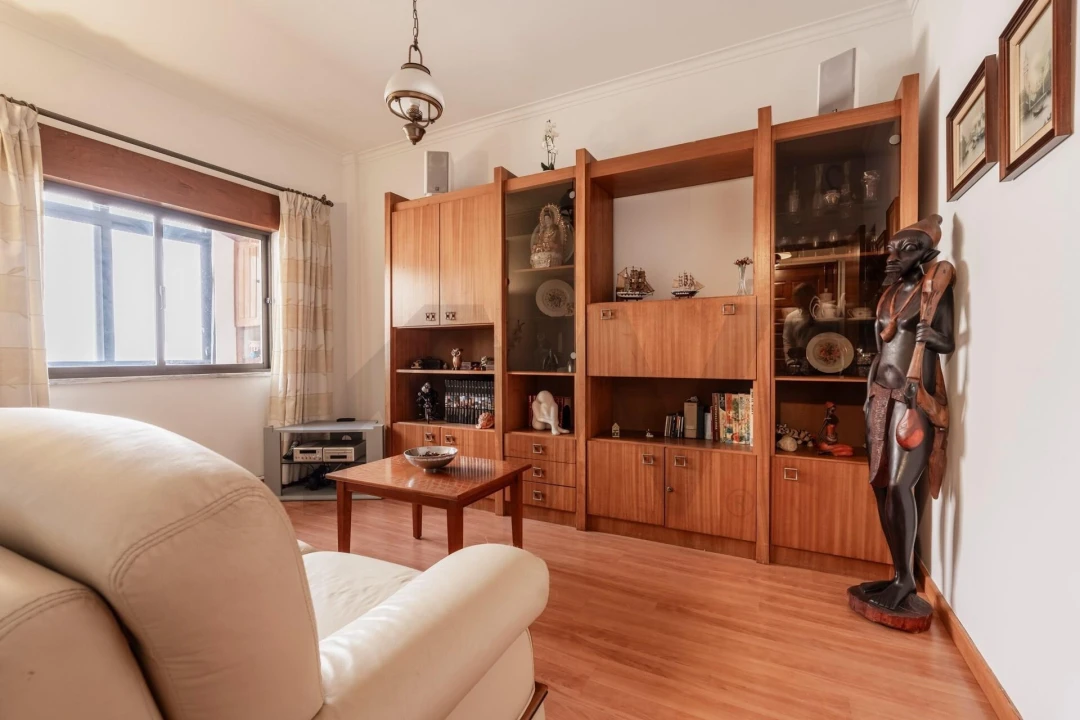 Apartamento T2 para Venda em Barreiro e Lavradio Foto 11
