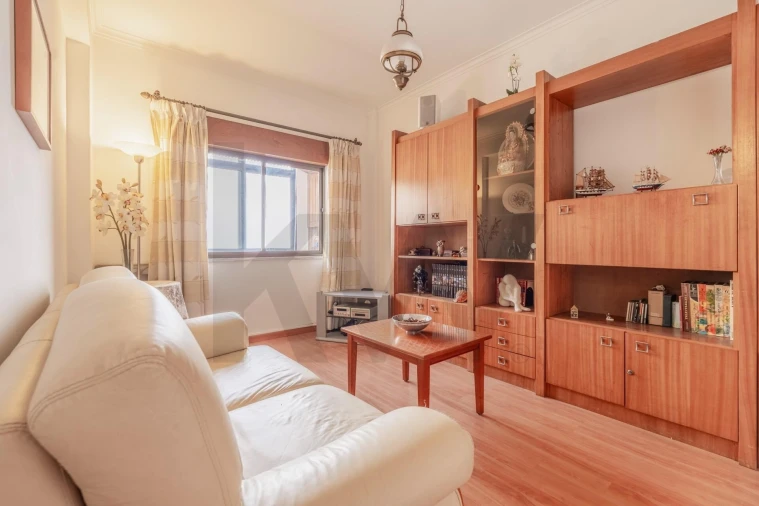 Apartamento T2 para Venda em Barreiro e Lavradio Foto 12