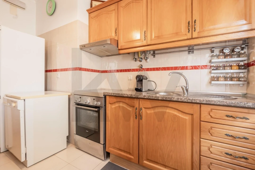 Apartamento T2 para Venda em Barreiro e Lavradio Foto 8