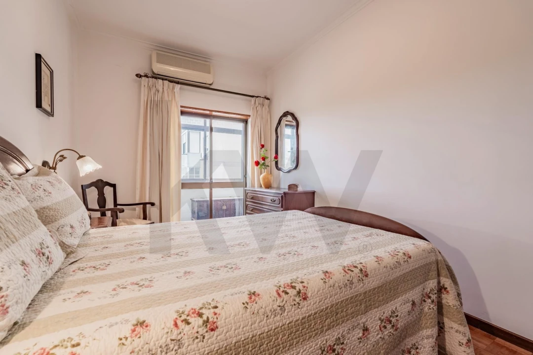 Apartamento T2 para Venda em Barreiro e Lavradio Foto 23