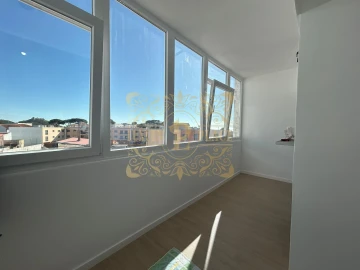 Apartamento T1 para Venda em Sesimbra (Castelo)