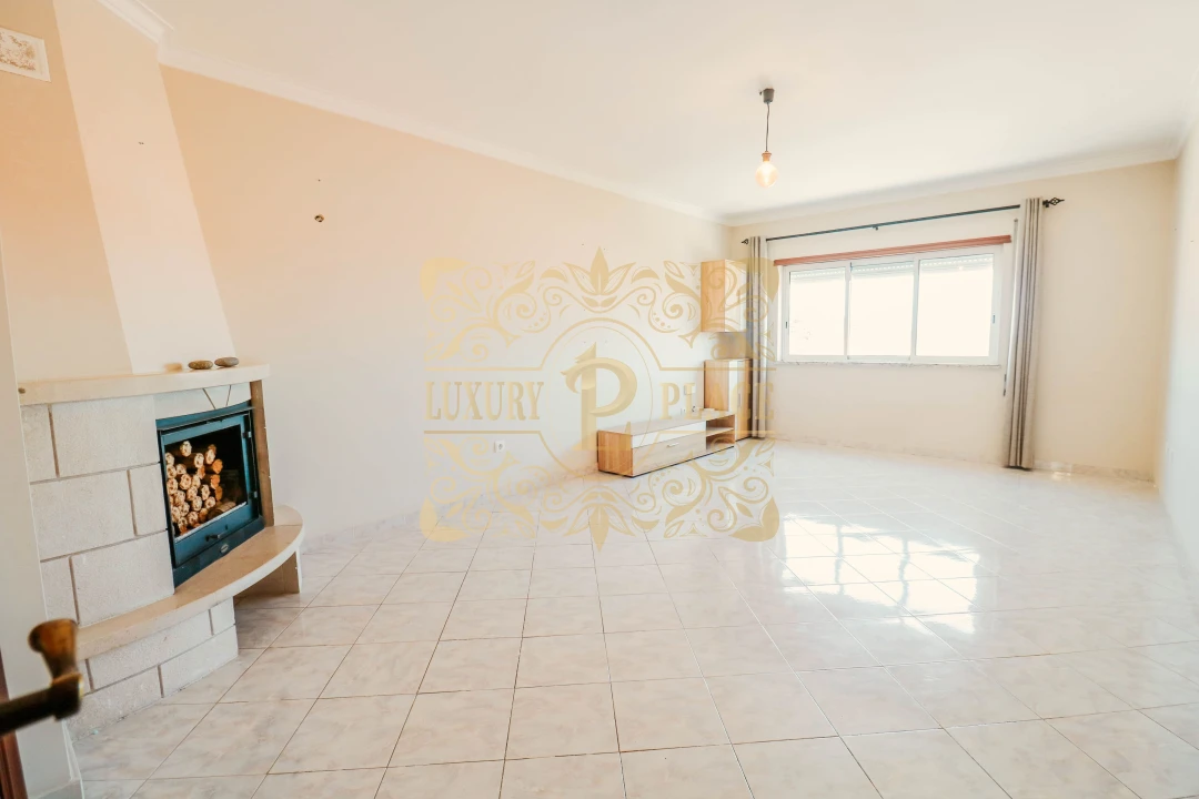 Apartamento T2 para Venda em Quinta do Conde Foto 1