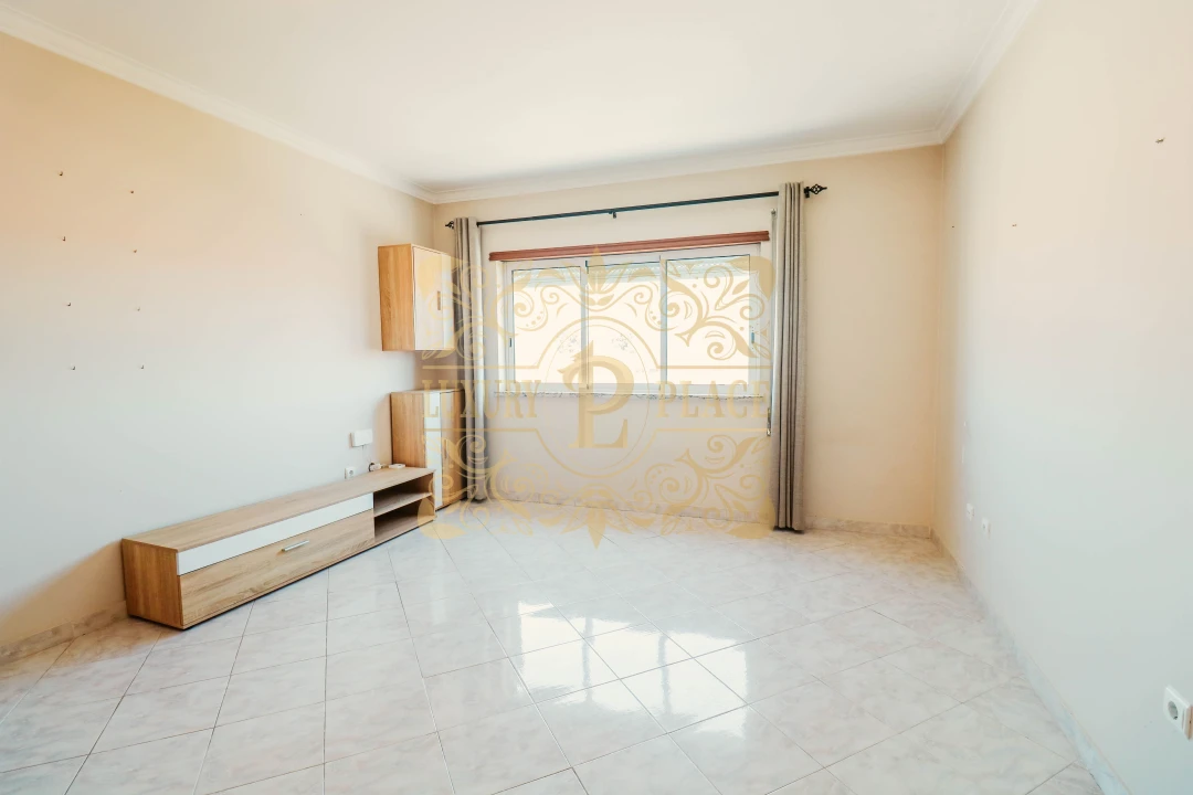Apartamento T2 para Venda em Quinta do Conde Foto 3