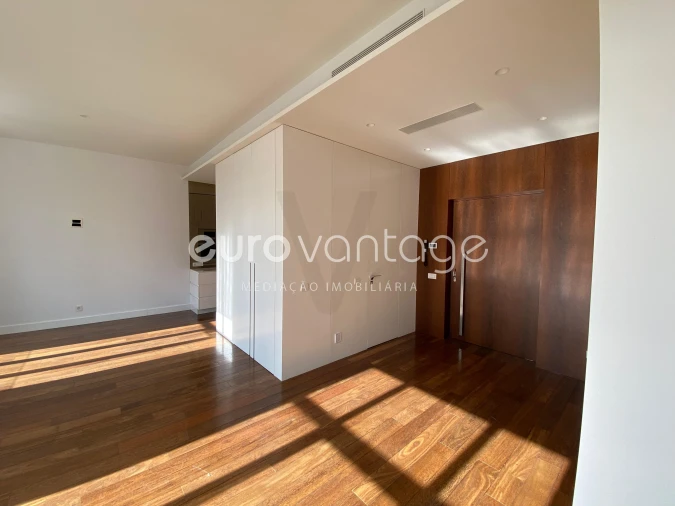 Apartamento T1 para Venda em Leiria, Pousos, Barreira e Cortes Foto 8