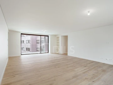 Apartamento T3 para Venda em Areeiro