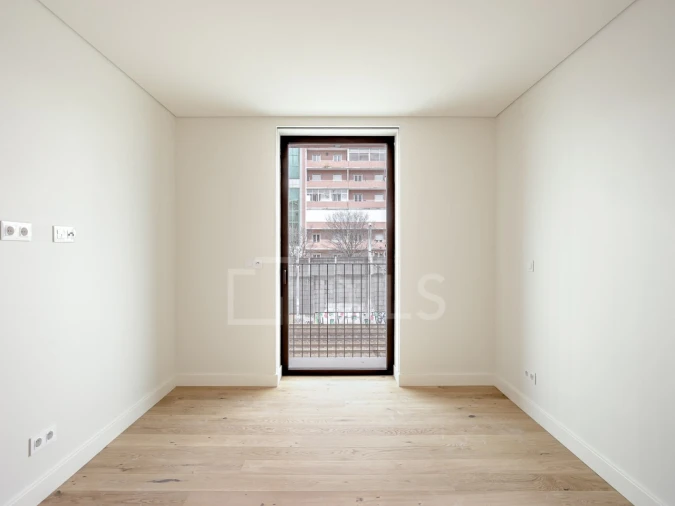 Apartamento T3 para Venda em Areeiro Foto 10