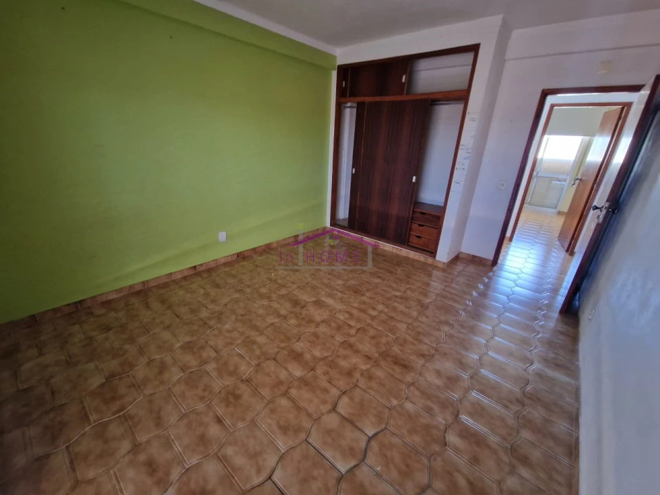 Moradia T6 para Venda em Paderne Foto 14