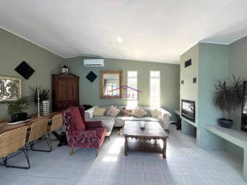 Moradia T5 para Venda em Loule (São Clemente)