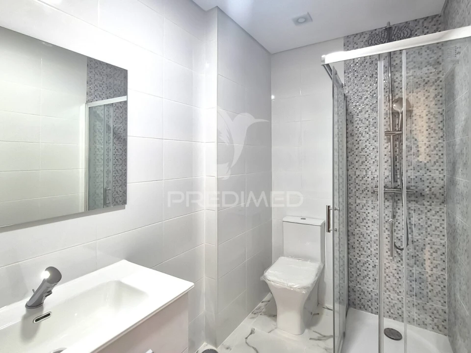 Apartamento T2 para Venda em Águas Livres Foto 11