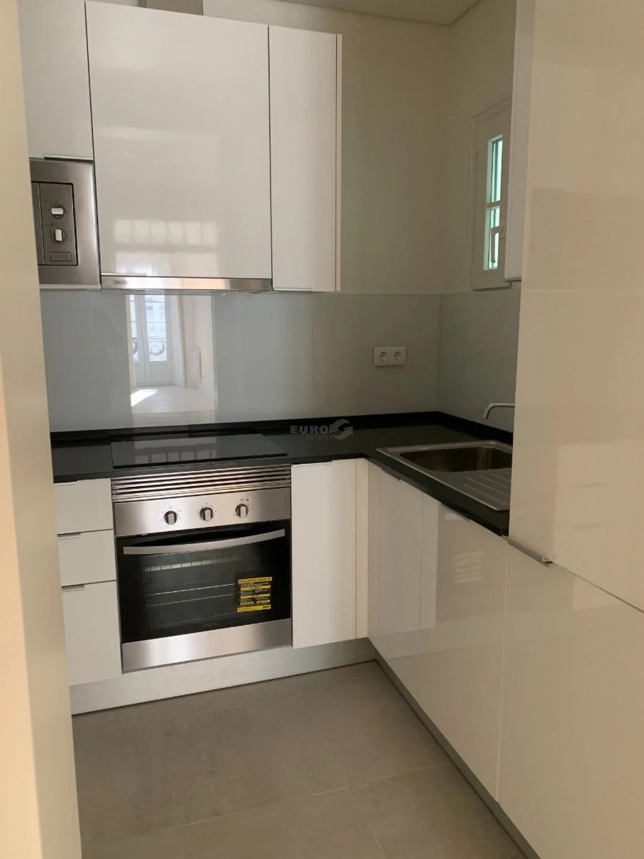Apartamento T1 para Arrendamento em Estrela Foto 6
