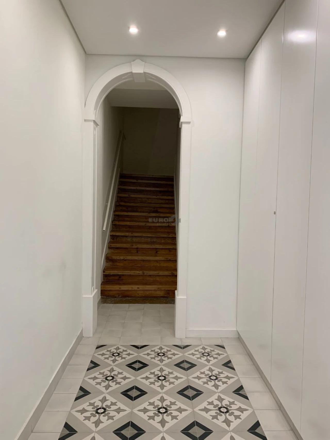 Apartamento T1 para Arrendamento em Estrela Foto 16
