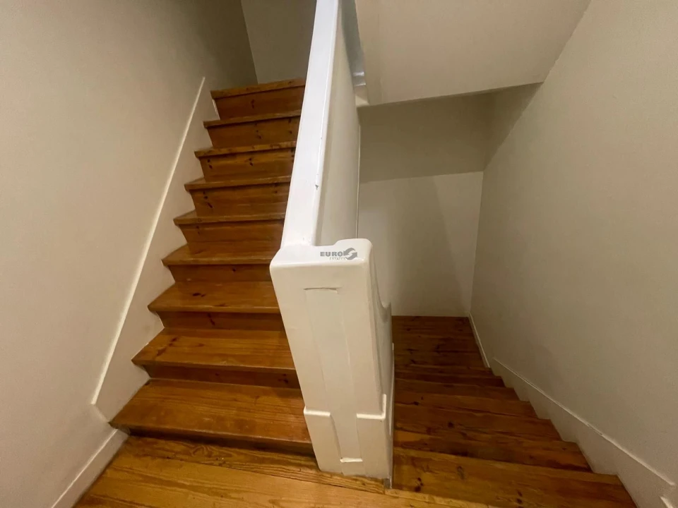 Apartamento T1 para Arrendamento em Estrela Foto 19