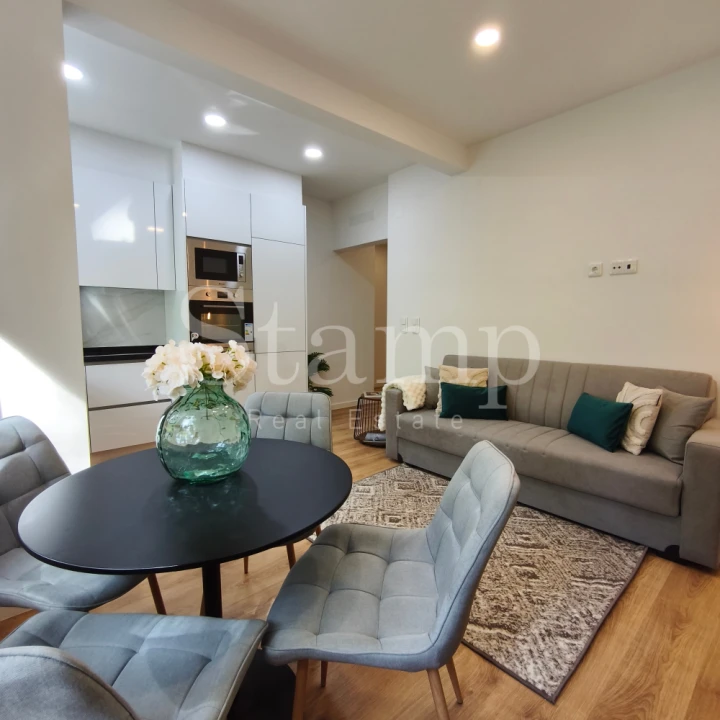 Apartamento T2 para Venda em Benfica Foto 4