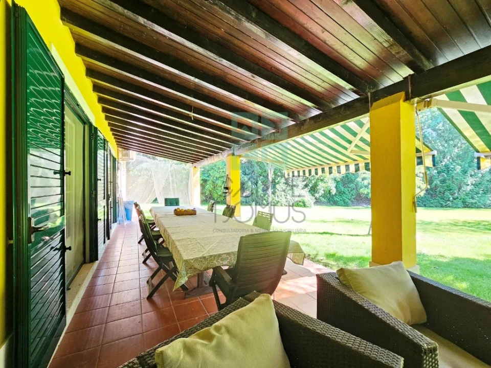 Moradia T5 para Venda em Santo Estêvão Foto 40