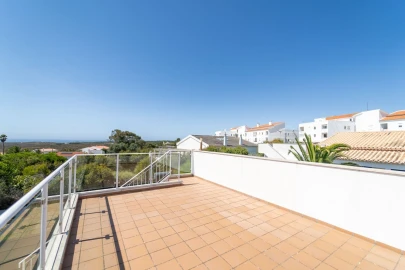 Apartamento T3 para Venda em Aljezur