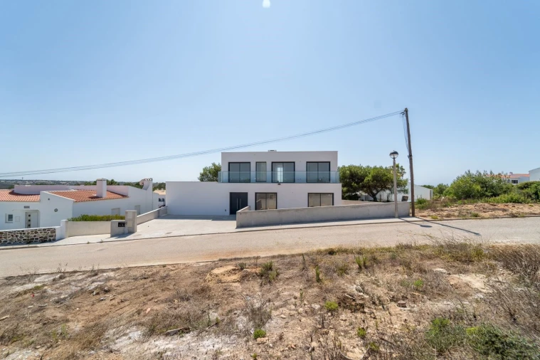 Moradia T4 para Venda em Aljezur Foto 9