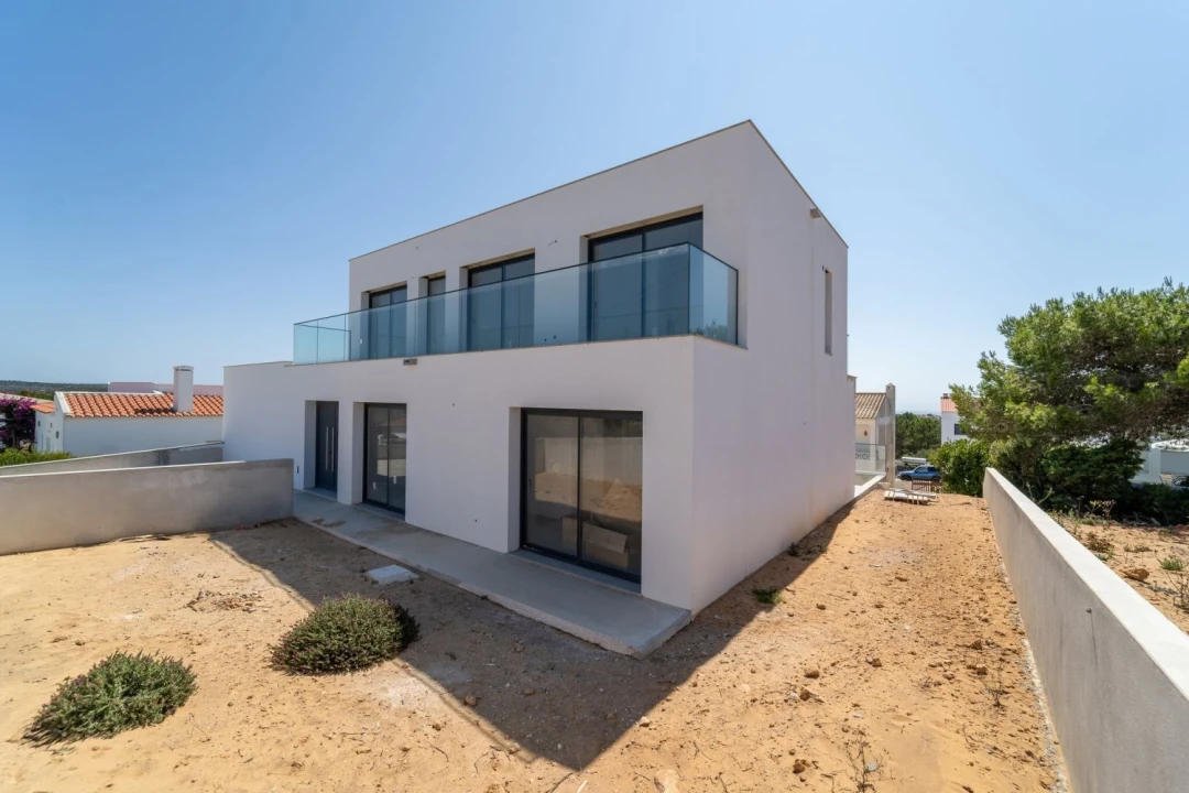 Moradia T4 para Venda em Aljezur Foto 2