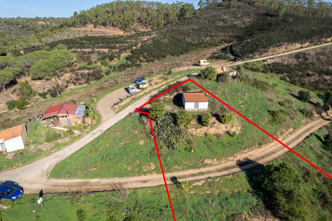 Armazém para Venda em Aljezur Foto 1