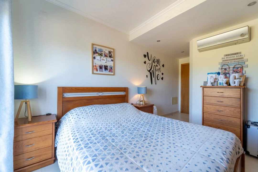 Apartamento T4 para Venda em Aljezur Foto 13