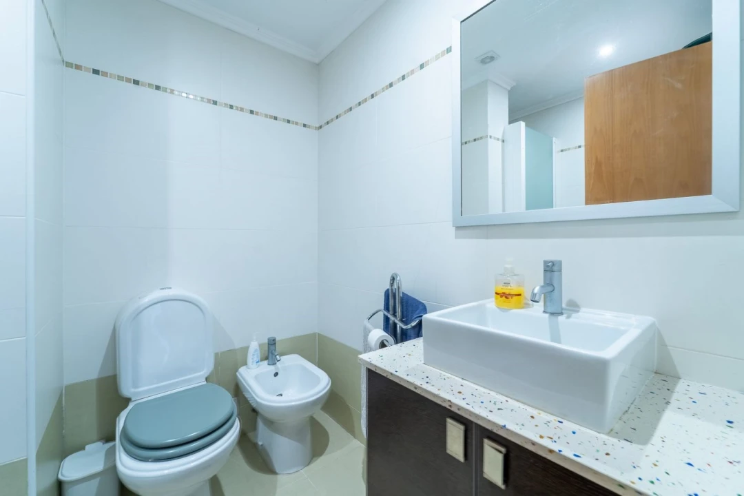 Apartamento T4 para Venda em Aljezur Foto 8