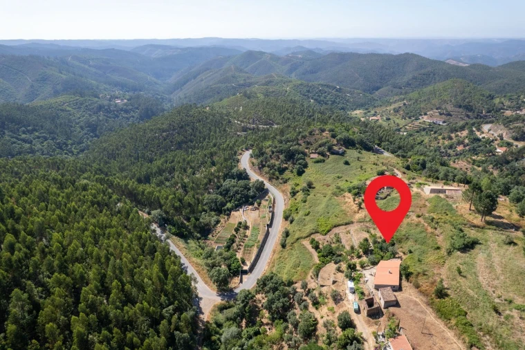 Moradia para Venda em Alferce Foto 26
