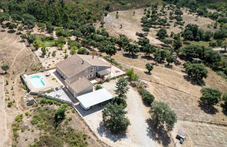 Quinta T4 para Venda em Aljezur Foto 2