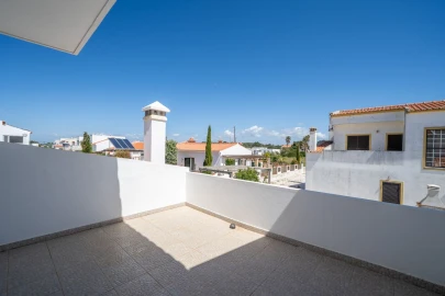 Moradia T5 para Venda em Aljezur