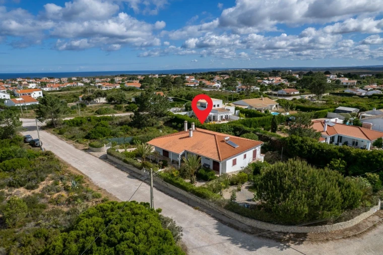 Moradia T3 para Venda em Aljezur Foto 8