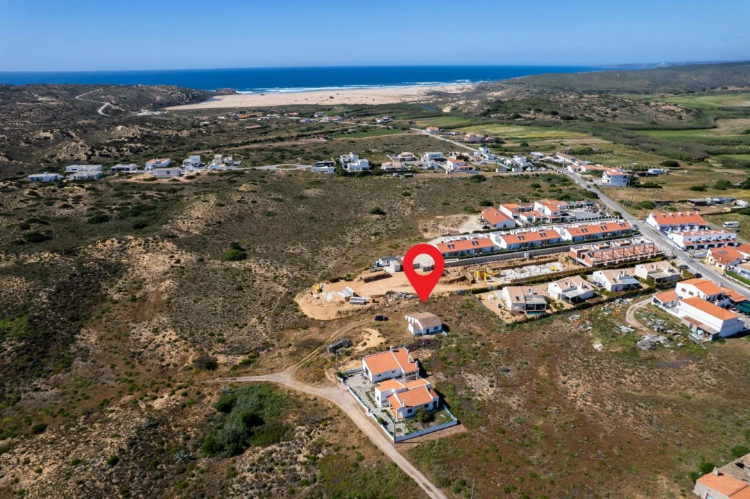 Moradia T3 para Venda em Aljezur Foto 2