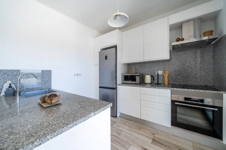 Apartamento T2 para Venda em Aljezur Foto 6