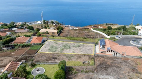 Terreno para Venda em Prazeres