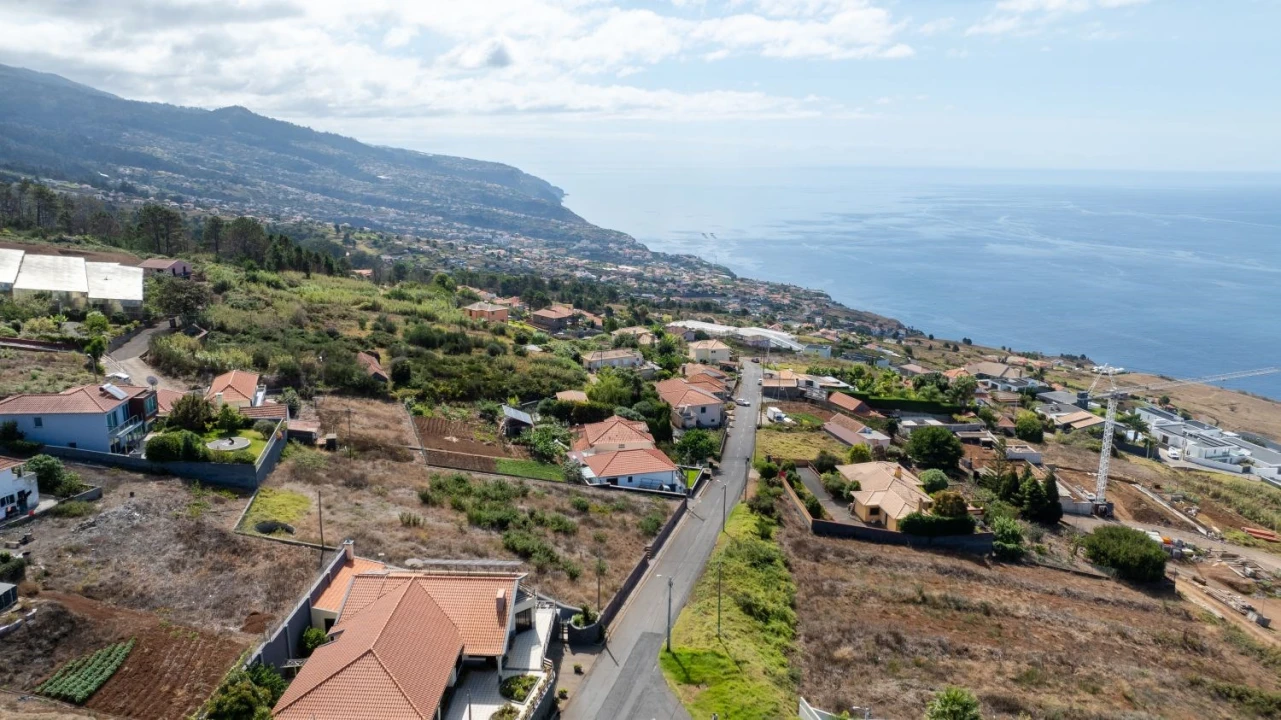 Terreno para Venda em Prazeres Foto 17