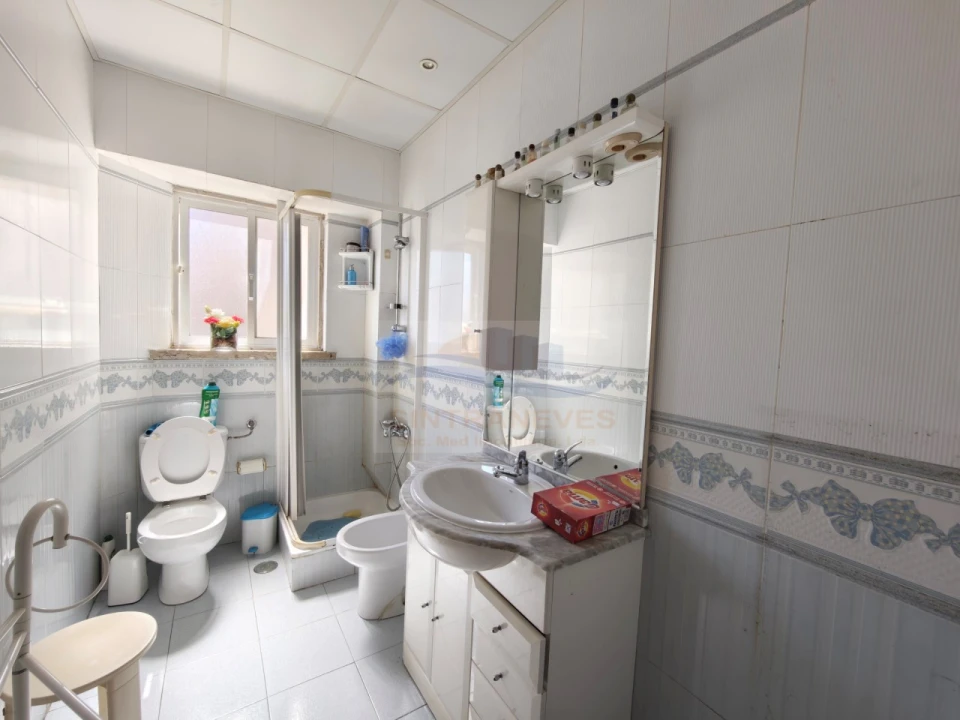 Apartamento T2 para Venda em Venteira Foto 4