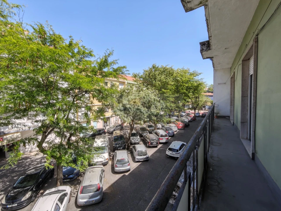 Apartamento T2 para Venda em Venteira Foto 6