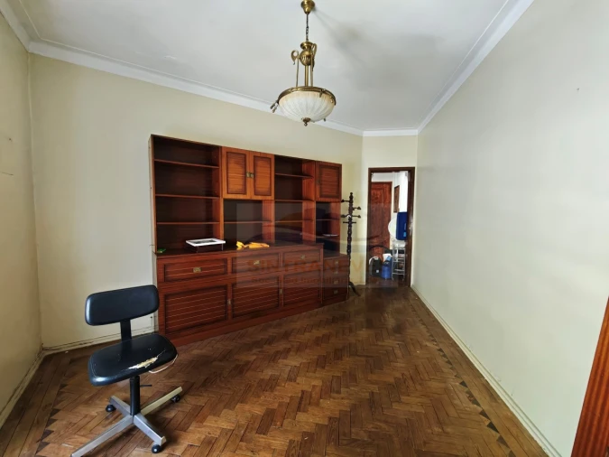 Apartamento T2 para Venda em Venteira Foto 7