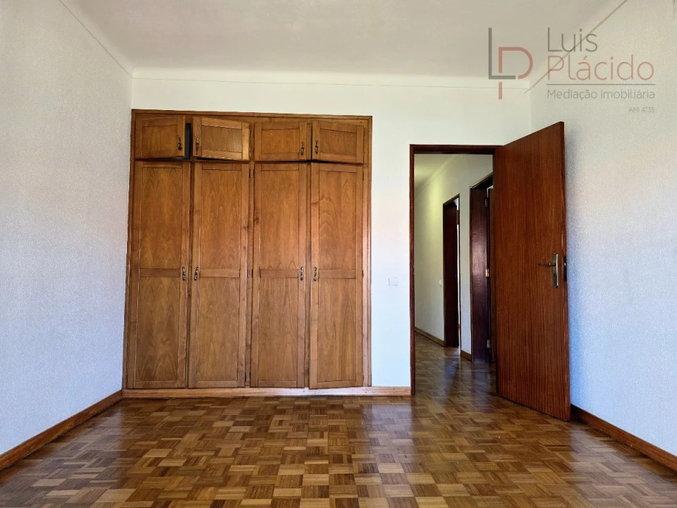 Moradia T5 para Venda em Sines Foto 19
