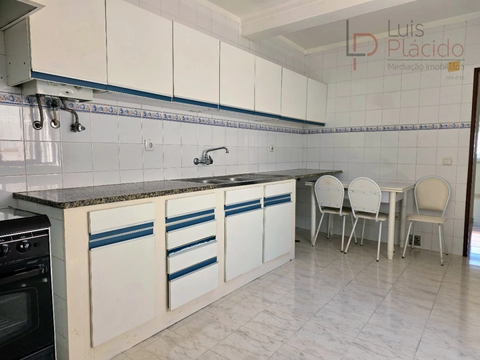 Moradia T5 para Venda em Sines Foto 43